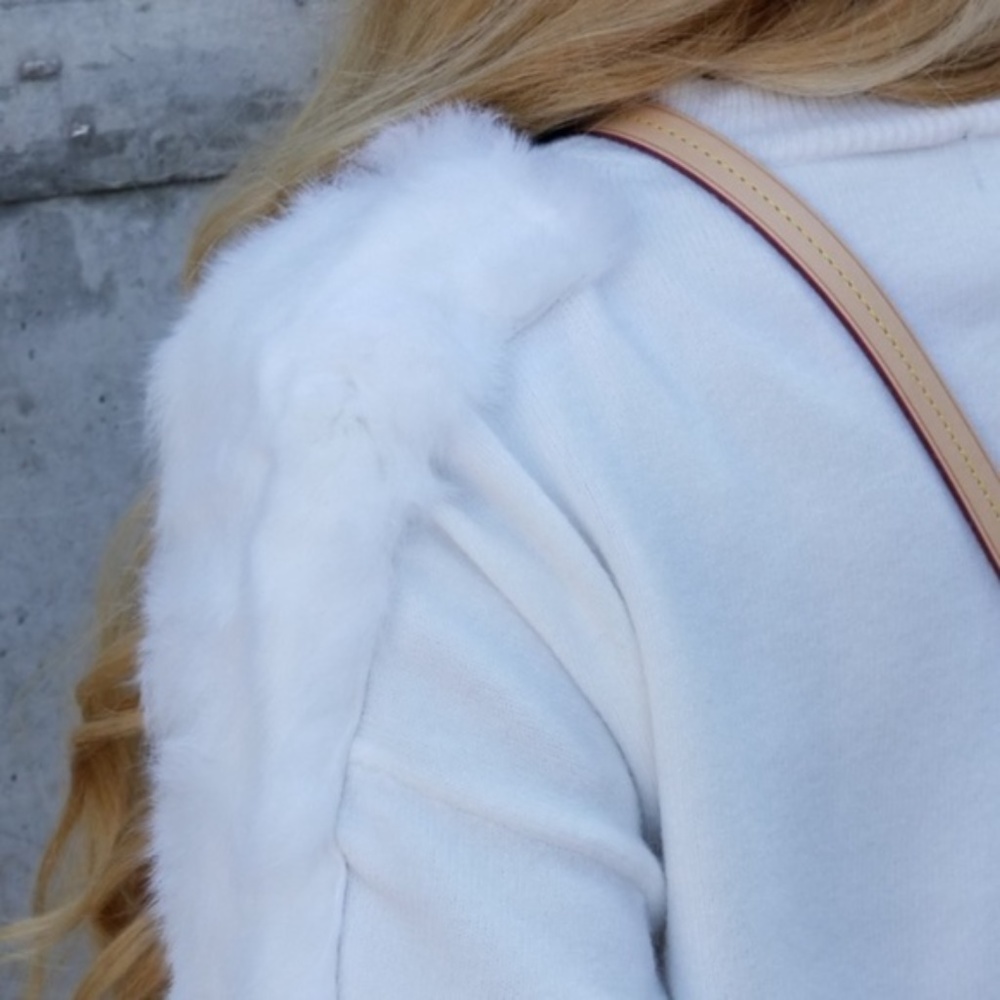 ARISTA Sweater Top - Picture 4 of 4